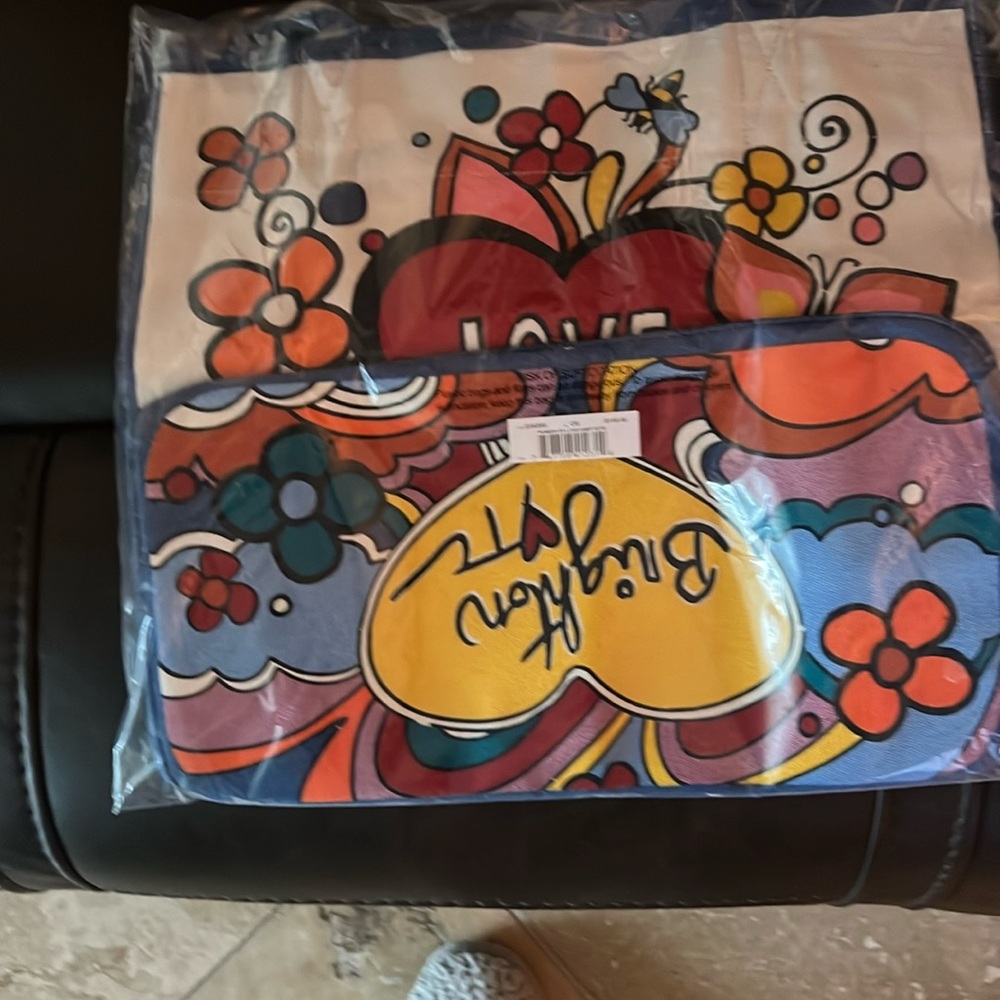 BRIGHTON BNWT tote, gorgeous